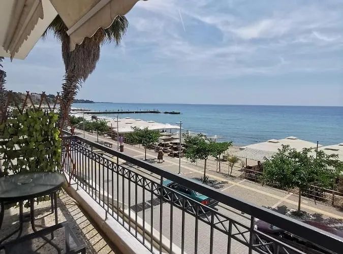 Greekhome Seaside Appartement *